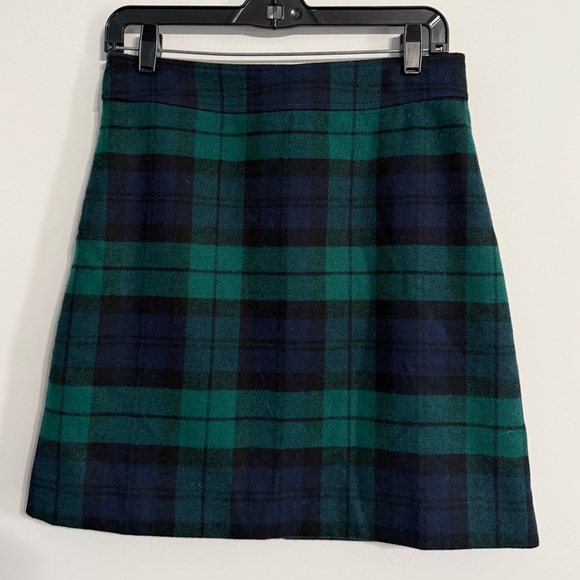 J.Crew Black Watch Plaid Wool Blend Mini Skirt - FA23 - Size 4 - Picture 2 of 9
